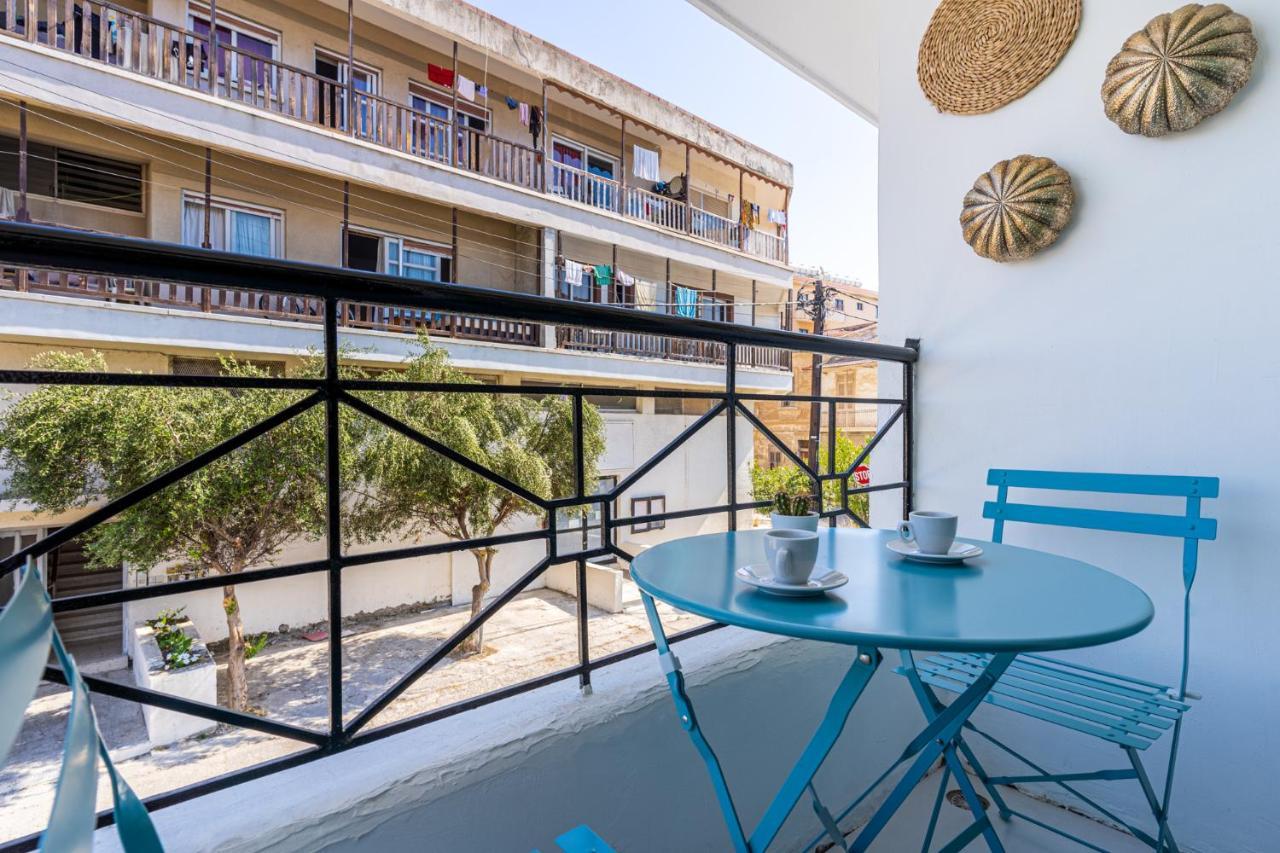 Sofia'S Cosy Studio In Larnaca Exterior photo